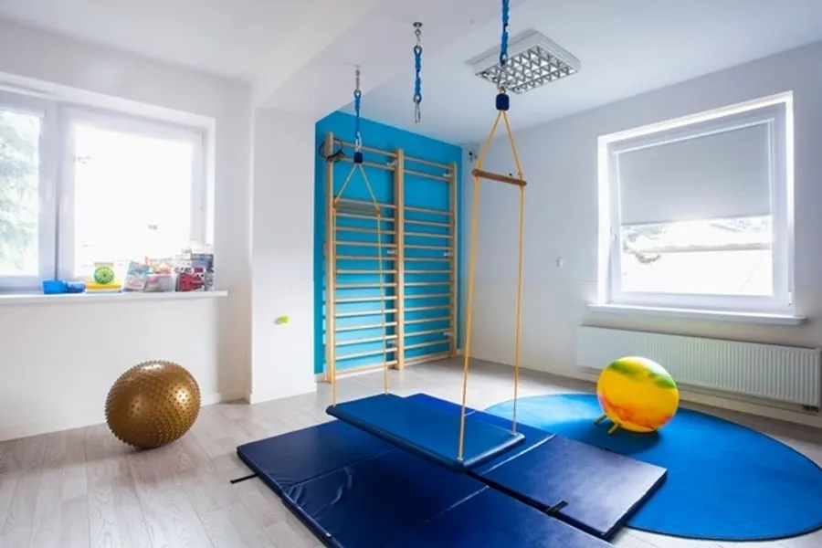Sala do terapii integracji sensorycznej i gimnastyki